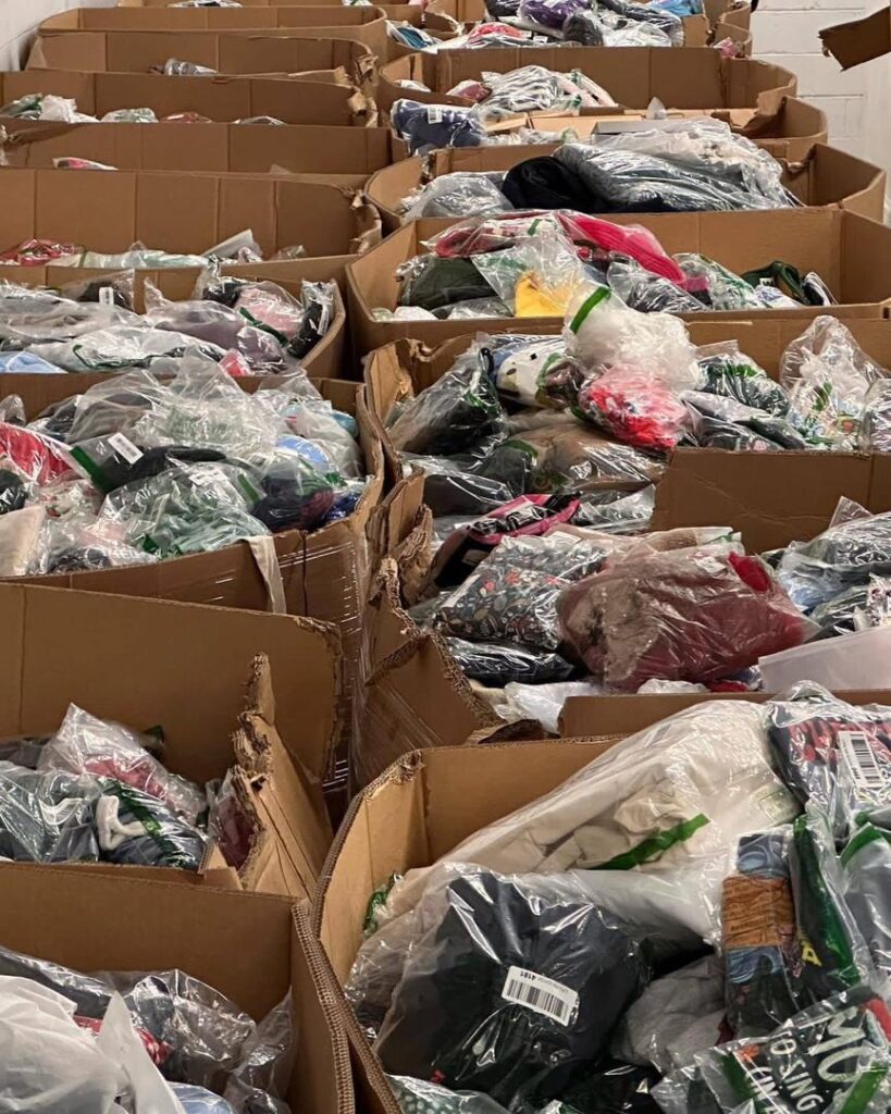 clothing liquidation pallets"