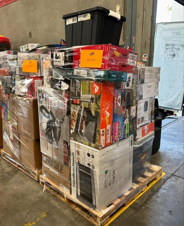 How to Buy Liquidation Pallets for Reselling